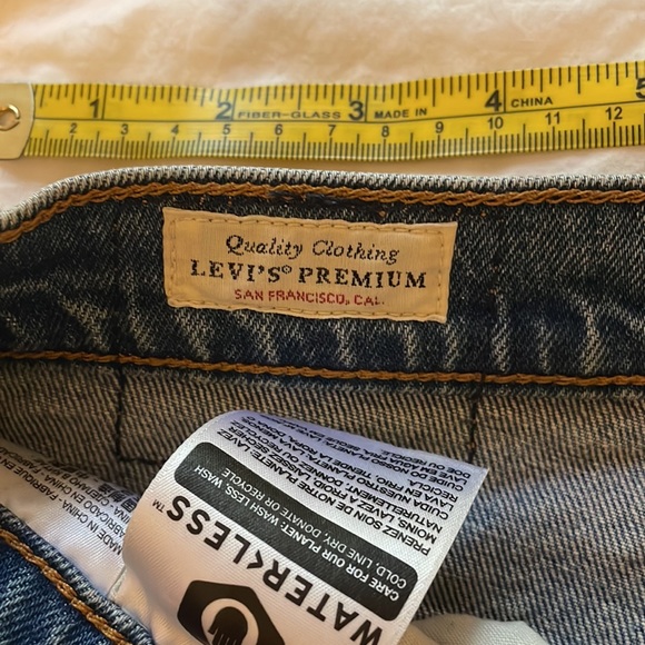 Levi's
501 Skinny Jean Leave A Trace - Picture 12 of 16